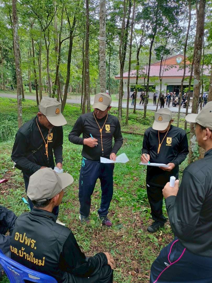 LINE_ALBUM_ทบทวน อปพร. 68_250813_403_397.jpg